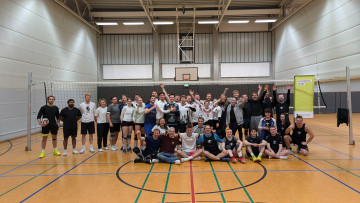 Gruppenbild vom HSHL-Volleyballturnier 2025